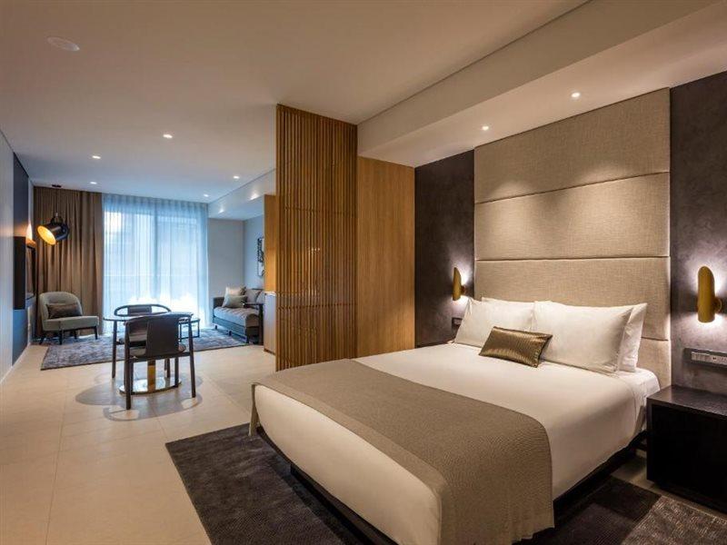 Skye Suites Sydney Sidney Exterior foto A bedroom at the hotel